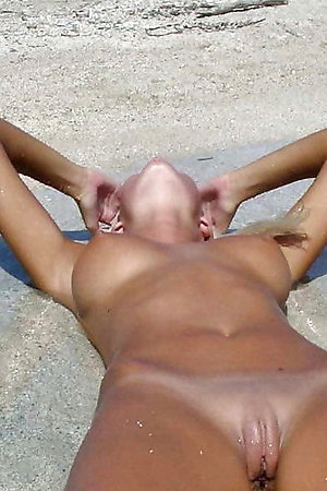 Colonnade be advisable for great nudist photos