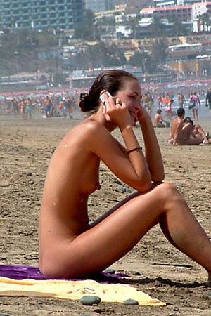 Undiluted babes sunbathes denude jobless